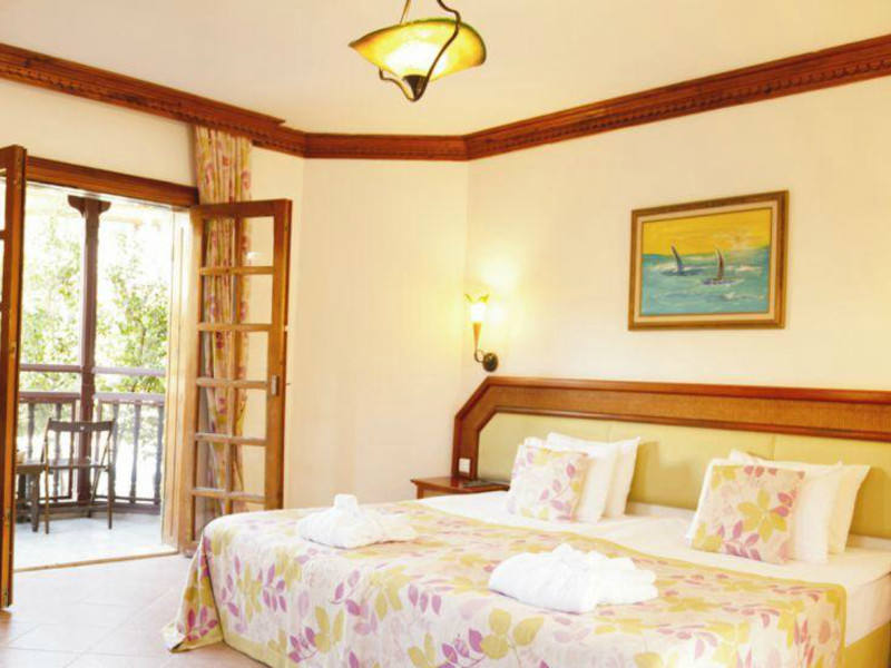 Selectum Family Resort  (ex 103198