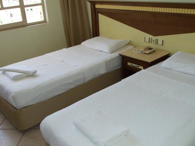 Selen Hotel Icmeler 66785