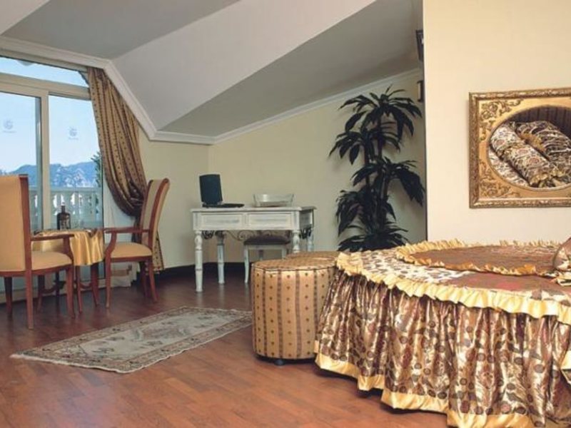 Selen Hotel Icmeler 66788