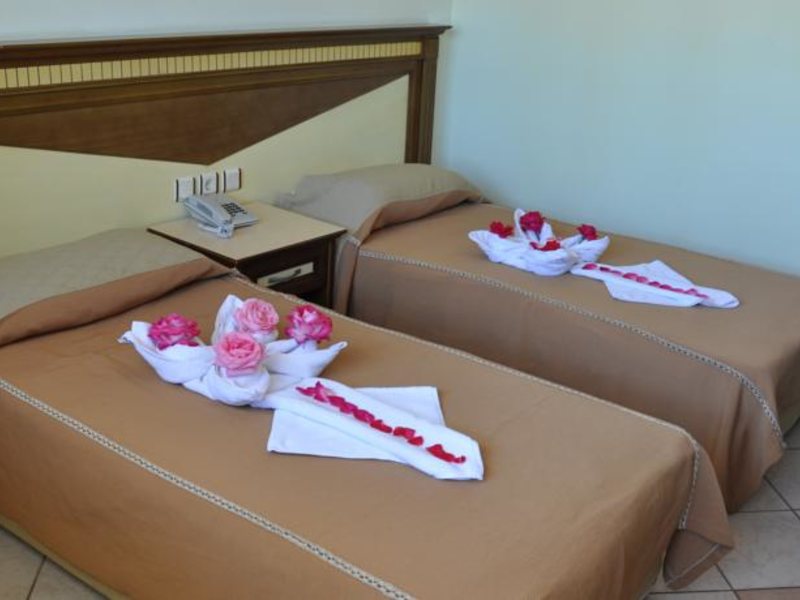 Selen Hotel Icmeler 66800