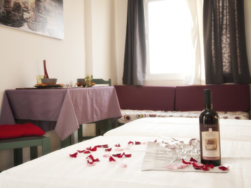 Selena View Studios 77481