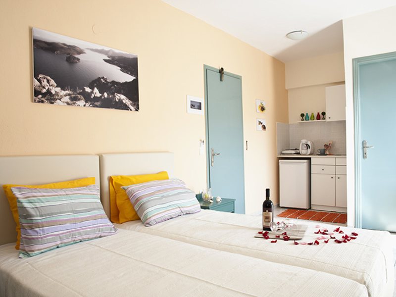 Selena View Studios 77486