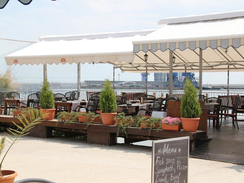 Selena (Balchik)  168241