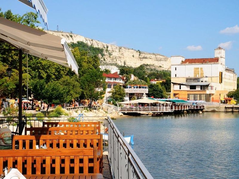 Selena (Balchik)  168247