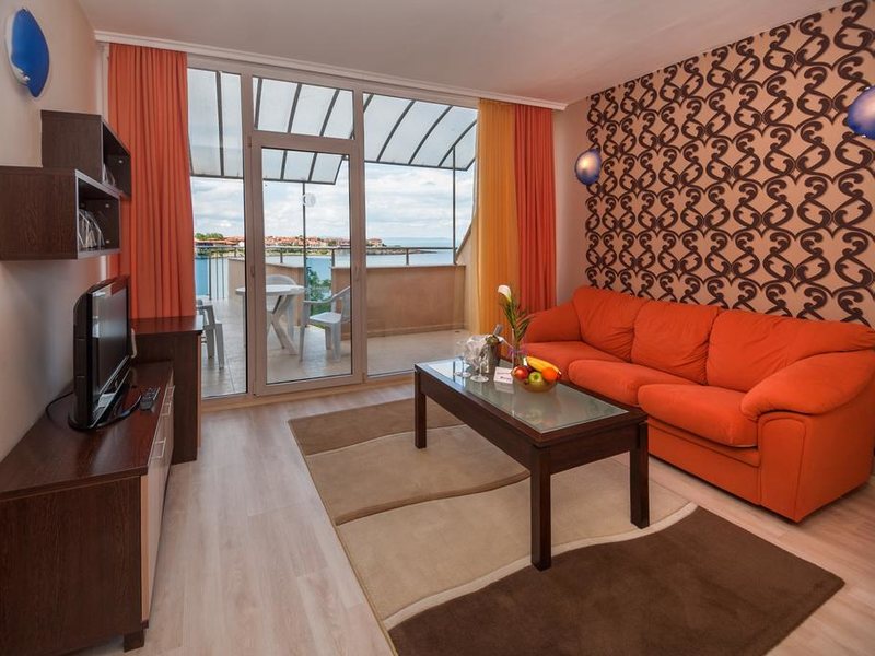 Selena (Sozopol)  168273