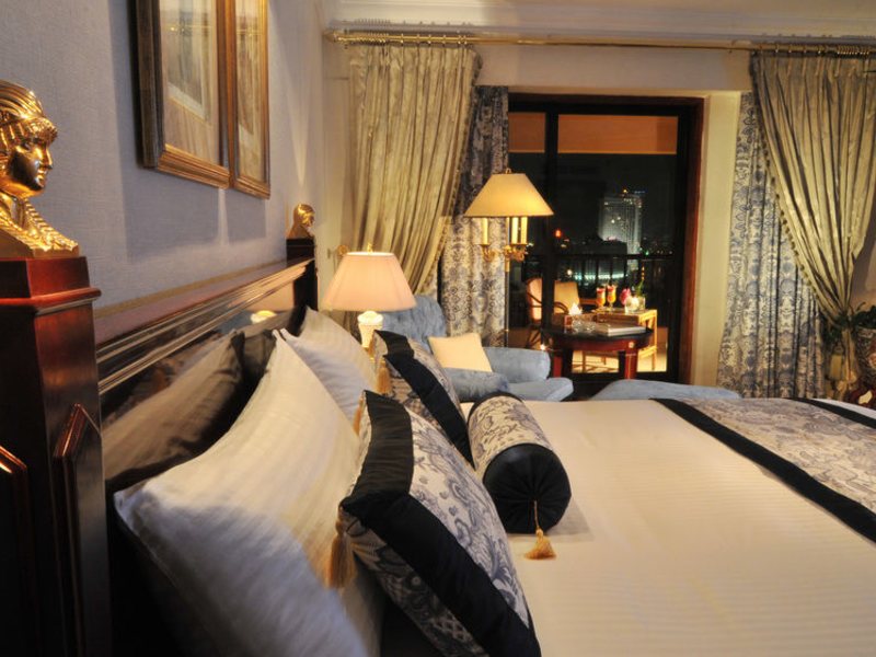 Semiramis InterContinental  147629