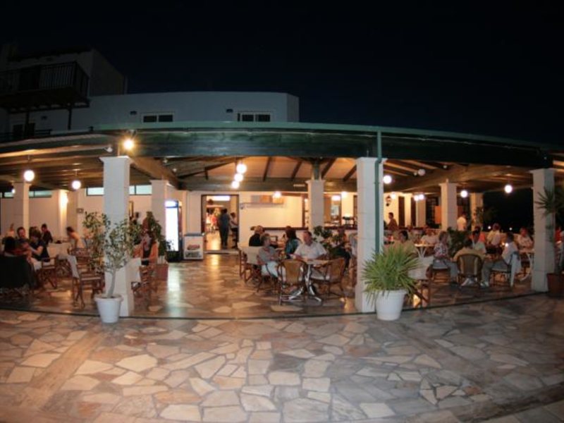 Semiramis Village Hotel 77580