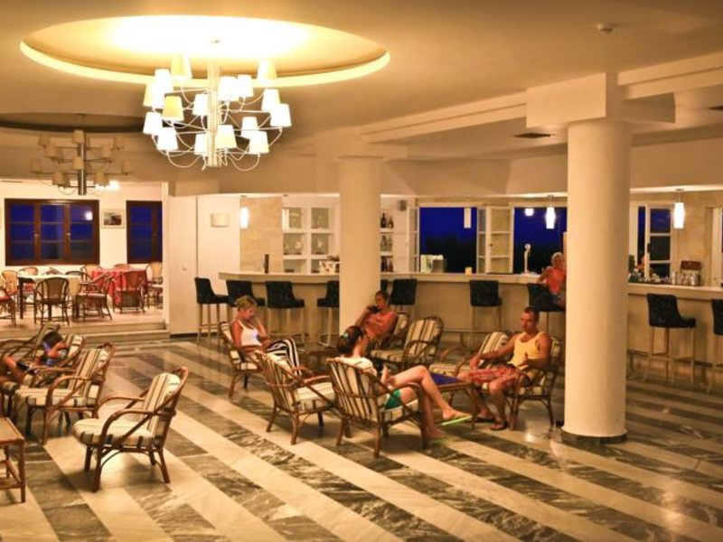 Semiramis Village Hotel 77586