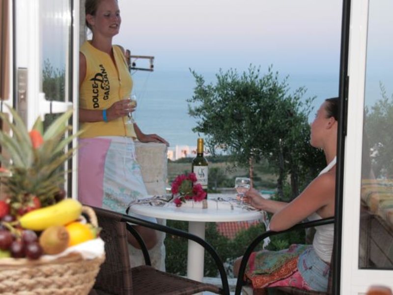 Semiramis Village Hotel 77587