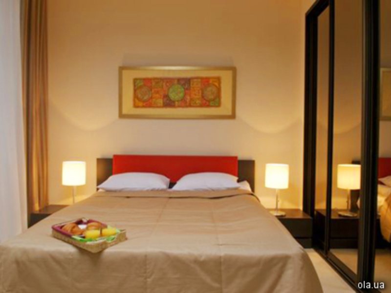 Senator Apartments Executive Court 11740