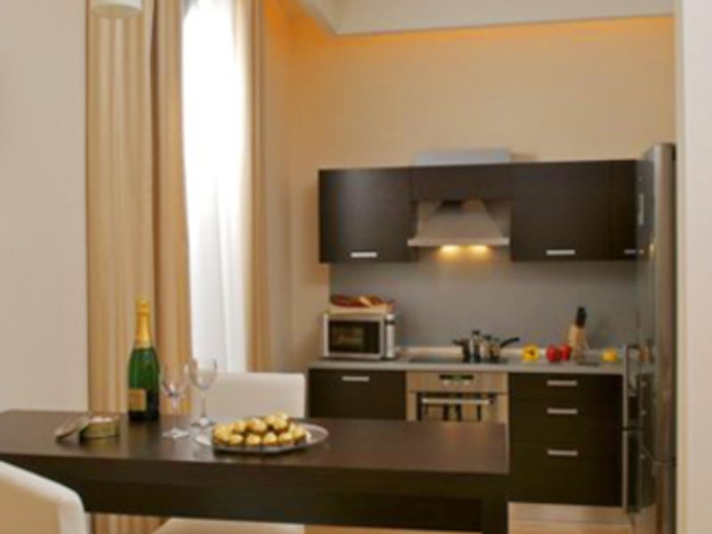 Senator Apartments Executive Court 11745