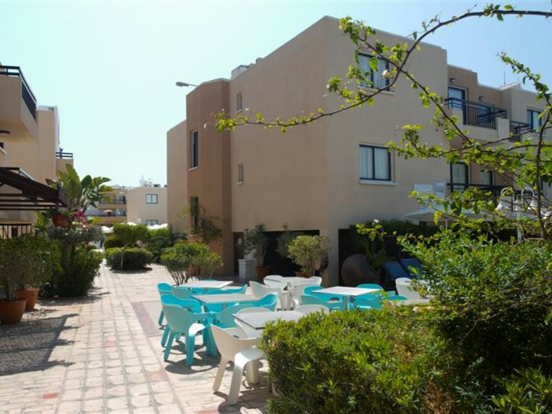 Senator Hotel 106073