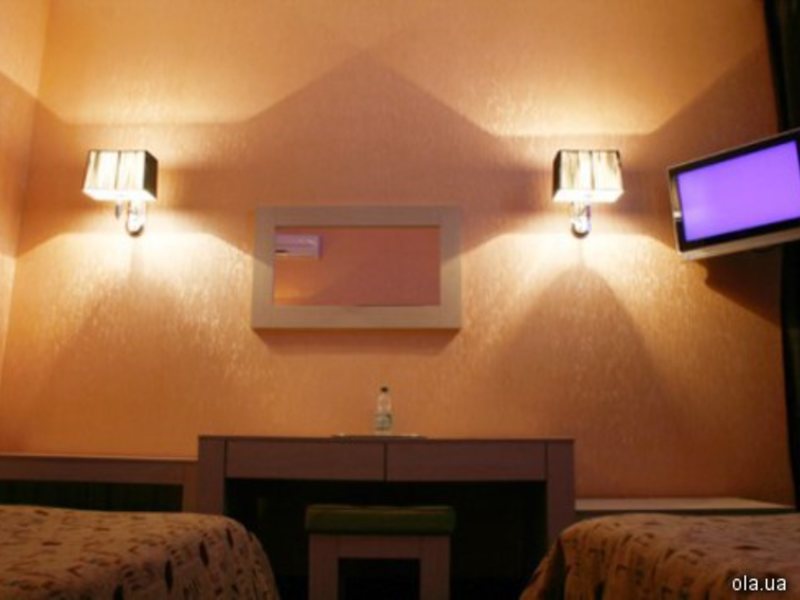 Senator s Park Hotel 11770