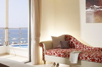 Sensimar Royal Blue Resort