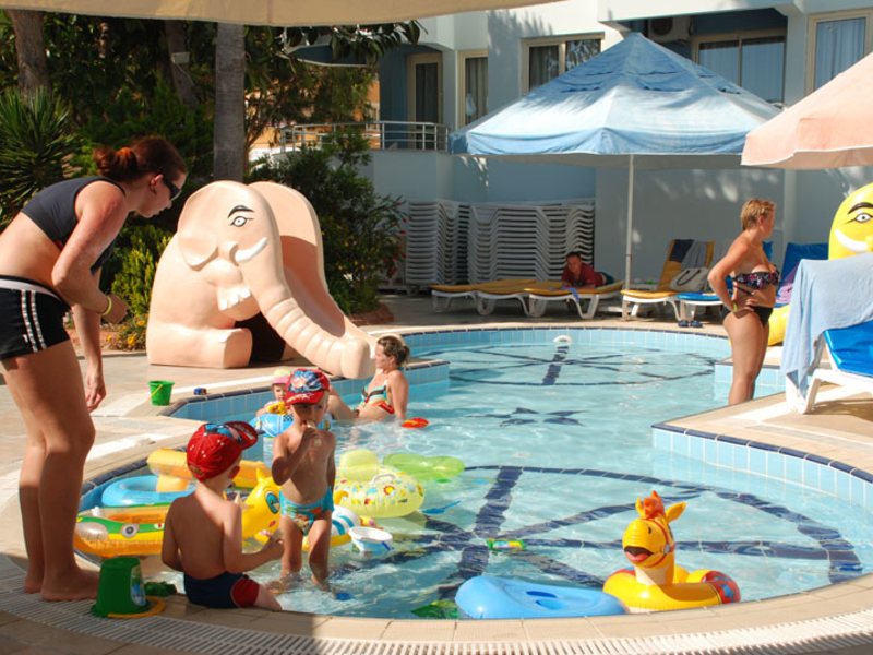 Senza Hotels Grand Santana 30715