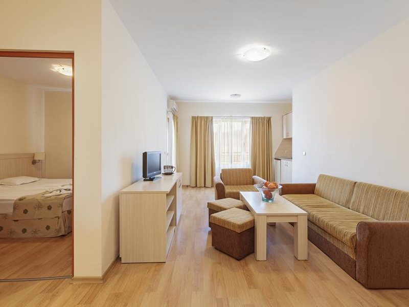 Serena Residence  168324