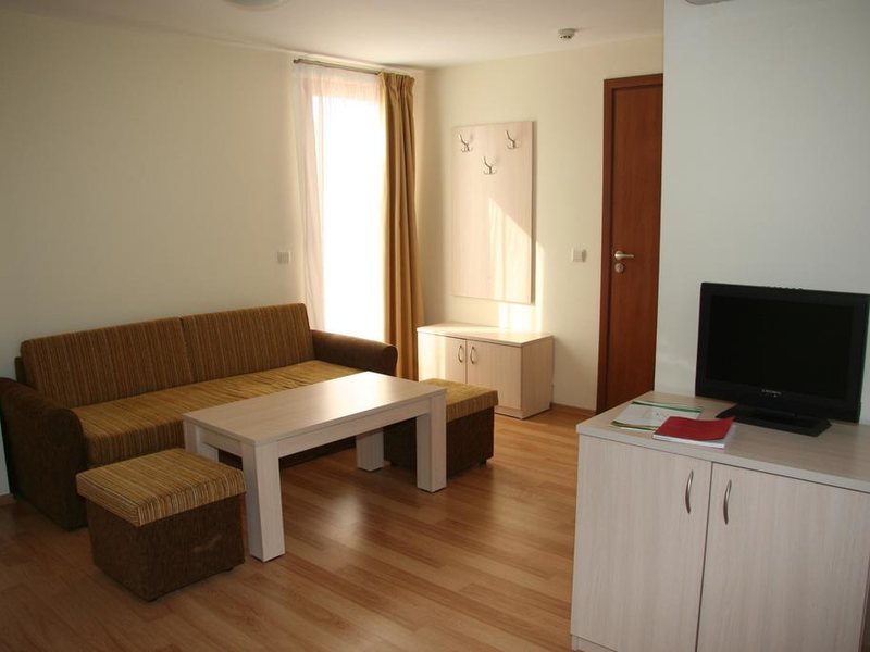 Serena Residence  168329