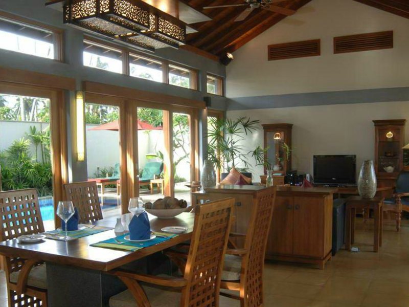 Serene Pavilions  111824