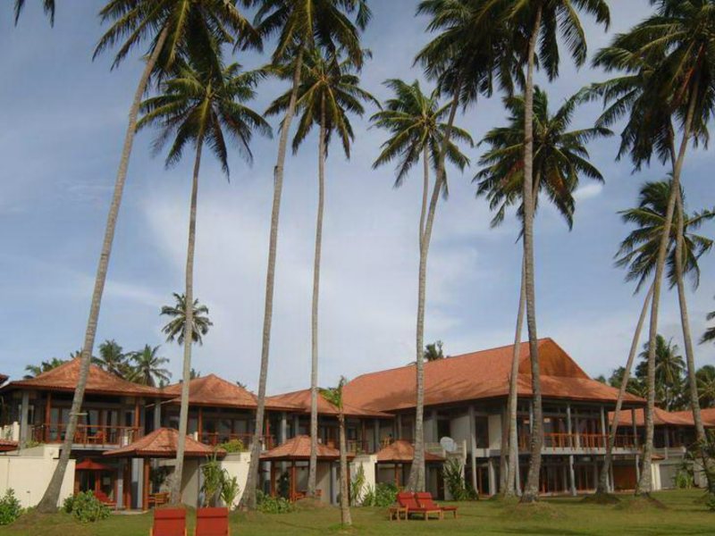 Serene Pavilions  111828