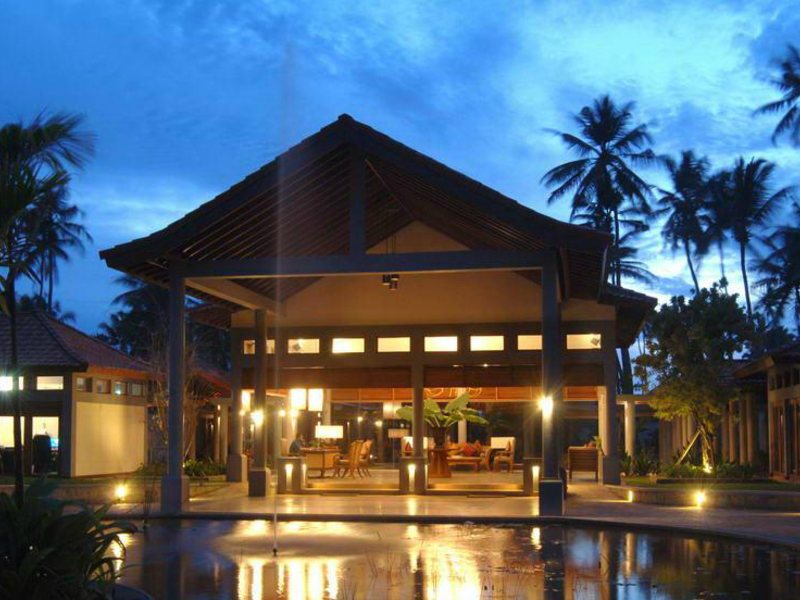 Serene Pavilions  111832