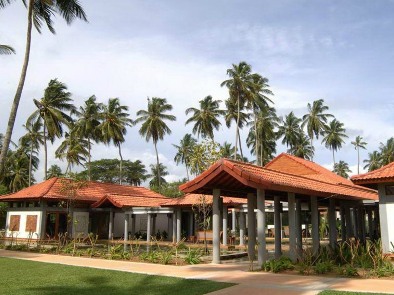 Serene Pavilions  111835