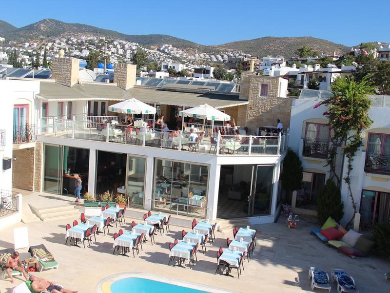 Serpina Hotel 277325