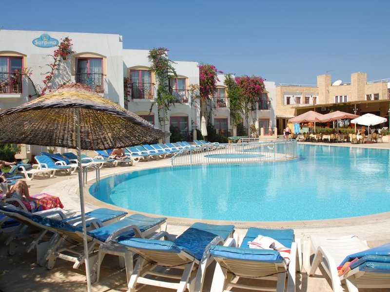 Serpina Hotel 277338