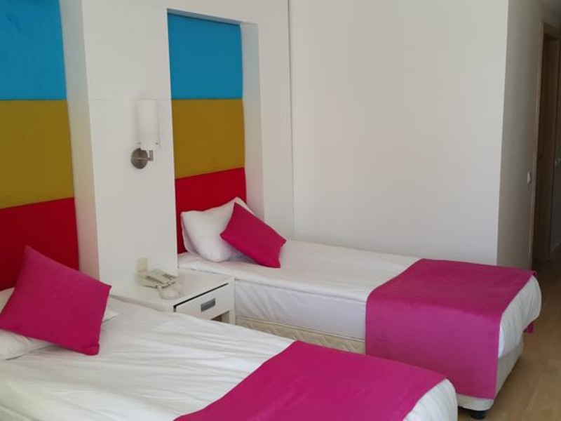 Serra Park Hotel (ex 70024