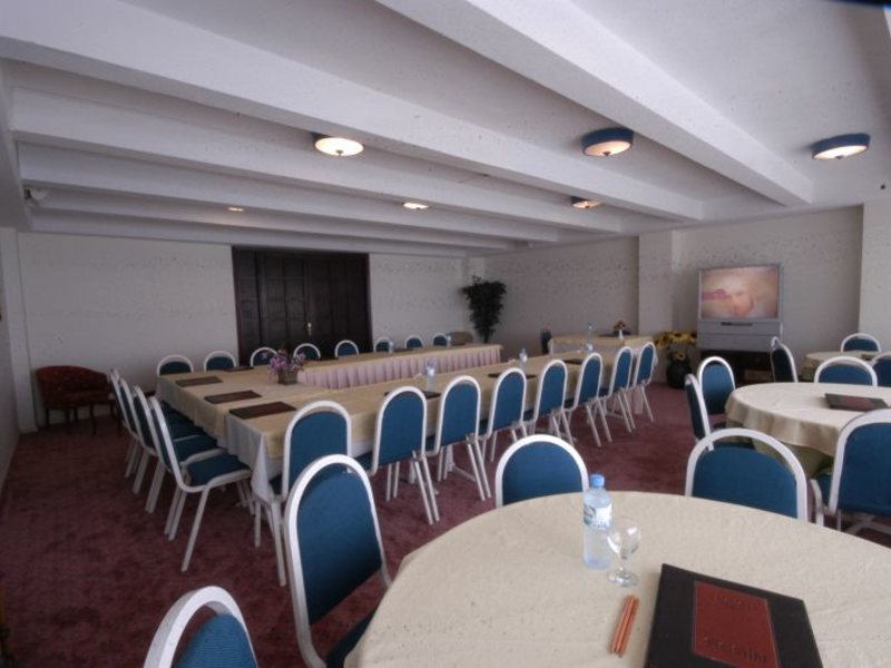 Sesin Hotel 42318