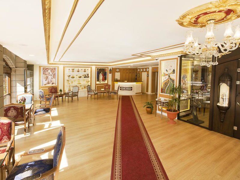 Seven Hill Hotel 281010