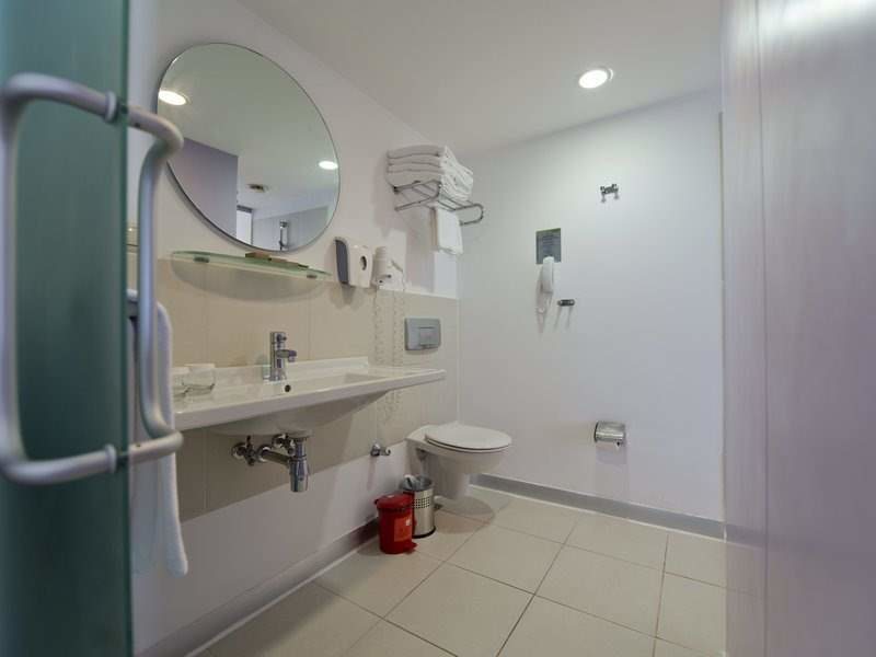 Seven Seas Hotel Blue (ex 90626