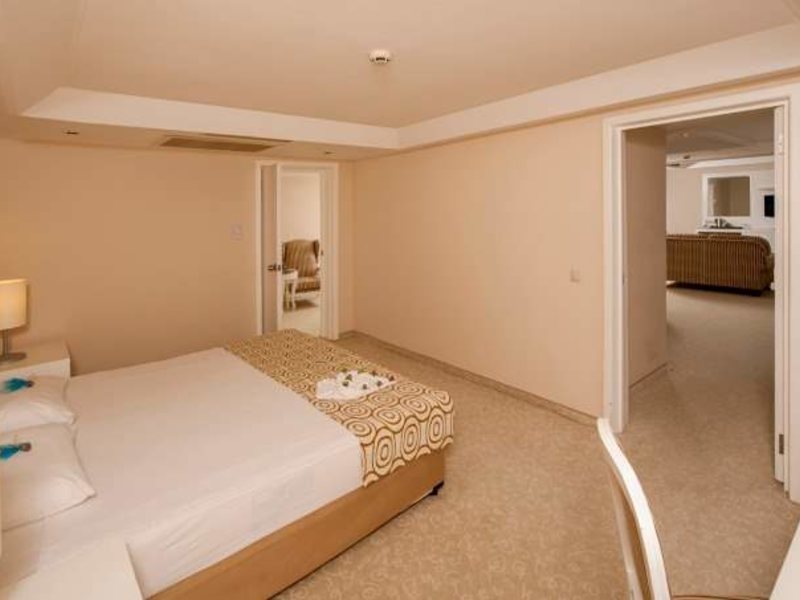 Seven Seas Hotel Blue (ex 90652