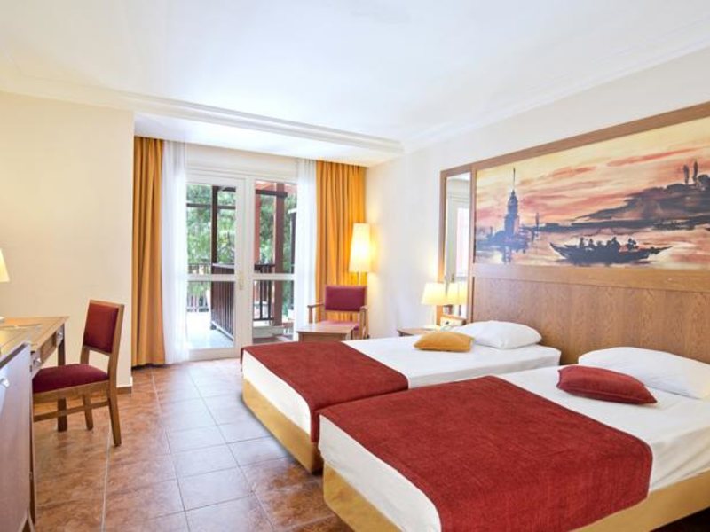 Seven Seas Hotel Life (ex 64179