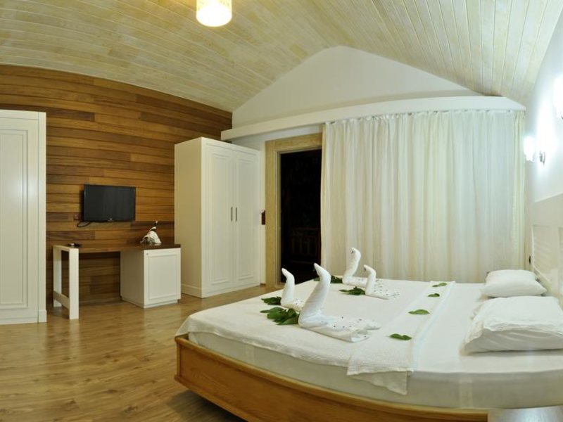 Seven Seasons Hotel 279114