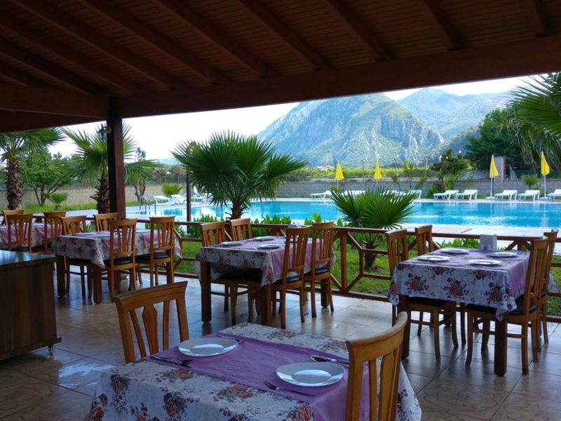 Seven Seasons Hotel 279121