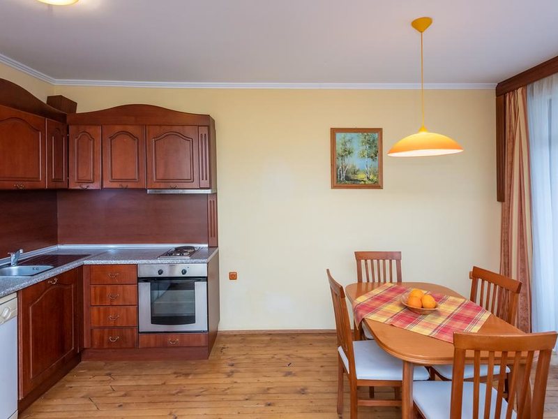 Severina Complex  313890