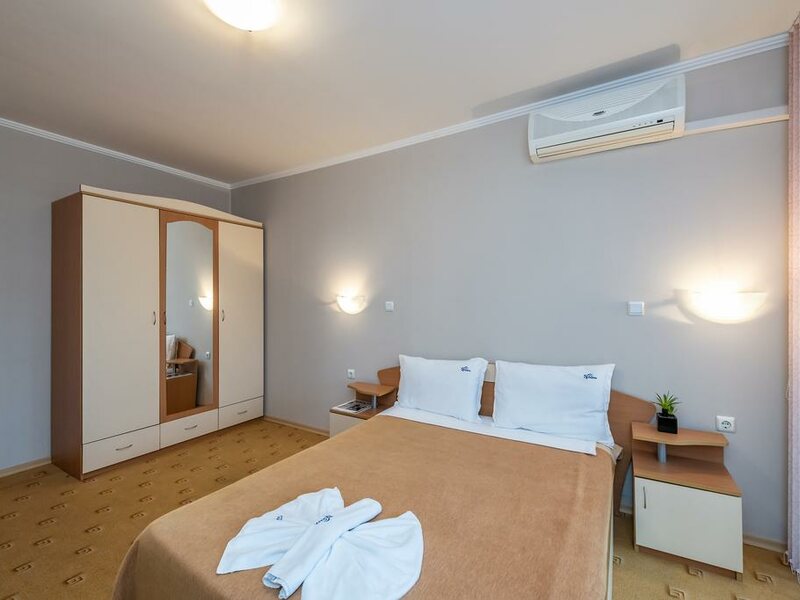 Severina Complex  313894