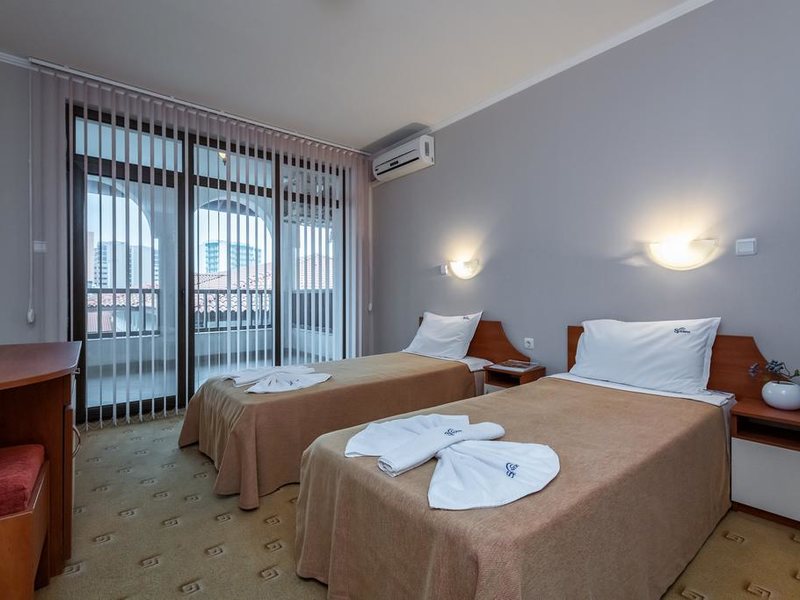 Severina Complex  313895