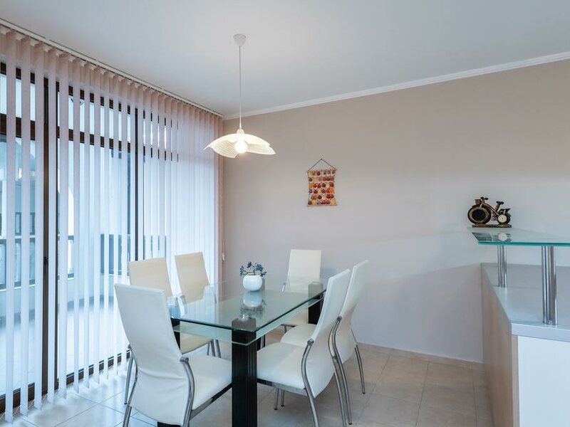 Severina Complex  313896