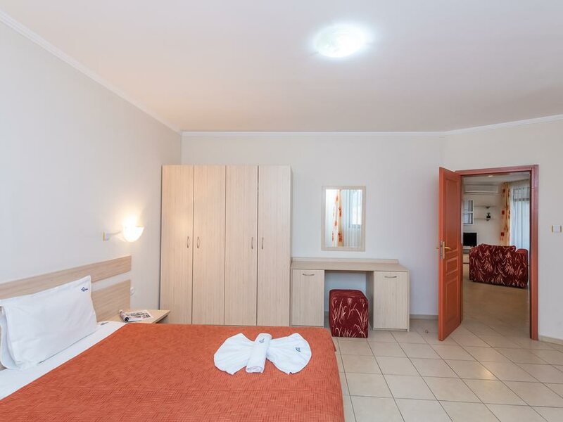 Severina Complex  313901