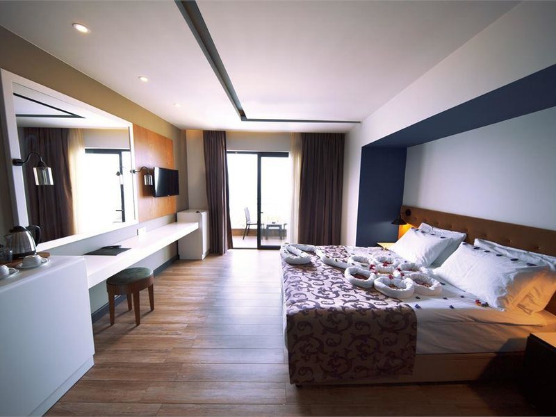 Sey Beach Hotel & Spa 189743