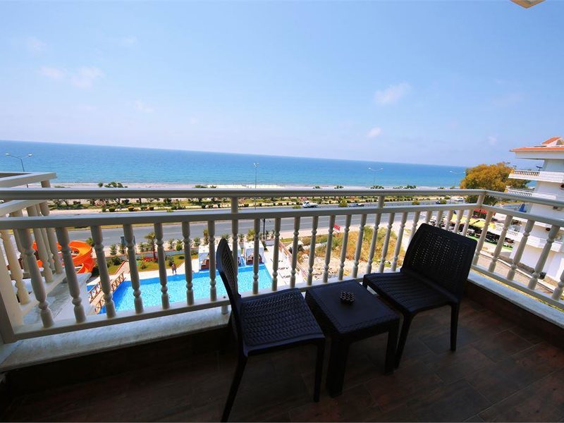 Sey Beach Hotel & Spa 189745