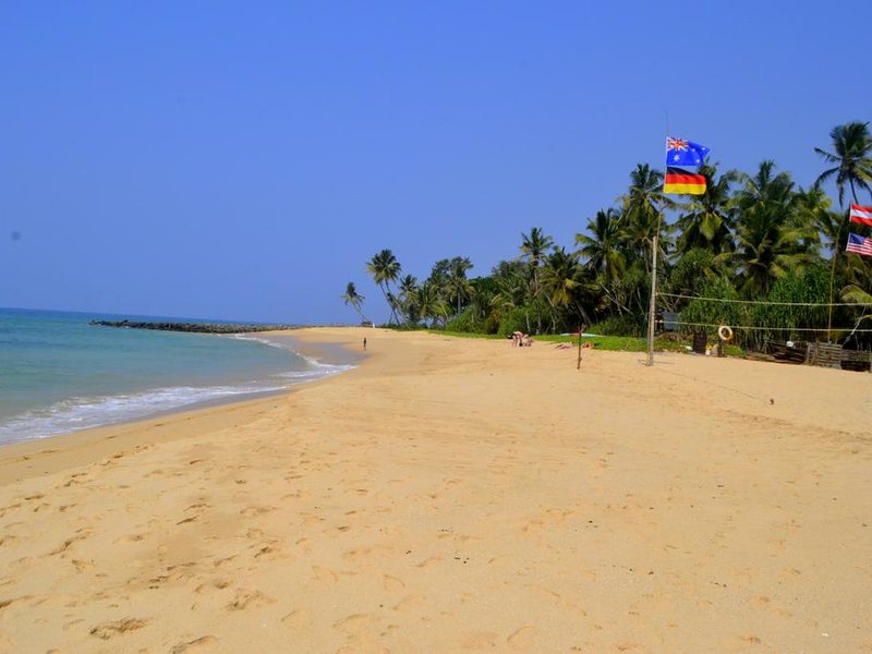 Shangrela Beach Resort 194152