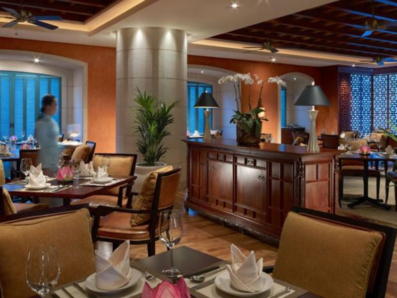 Shangri-La Hotel 49220