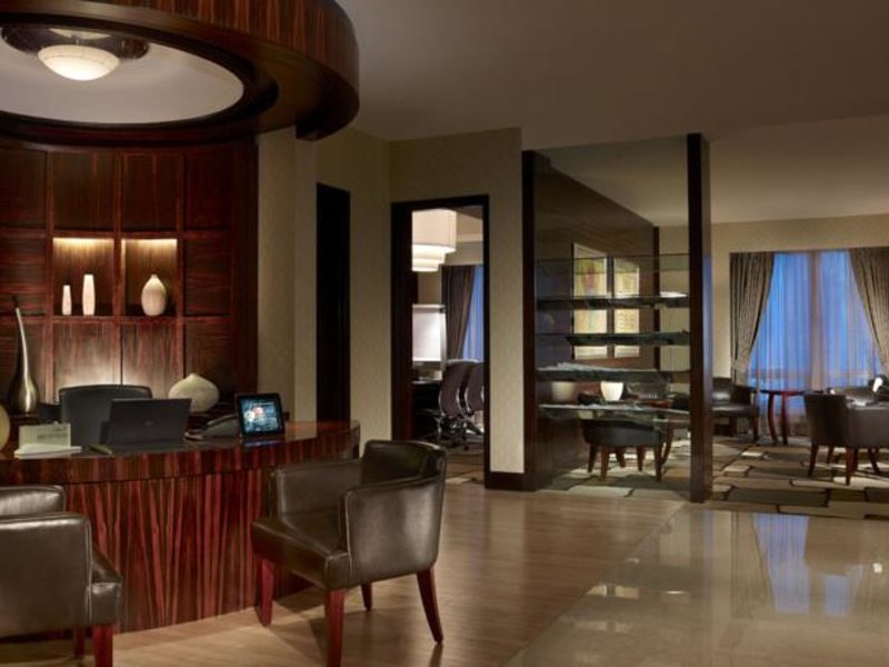 Shangri-La Hotel 49229