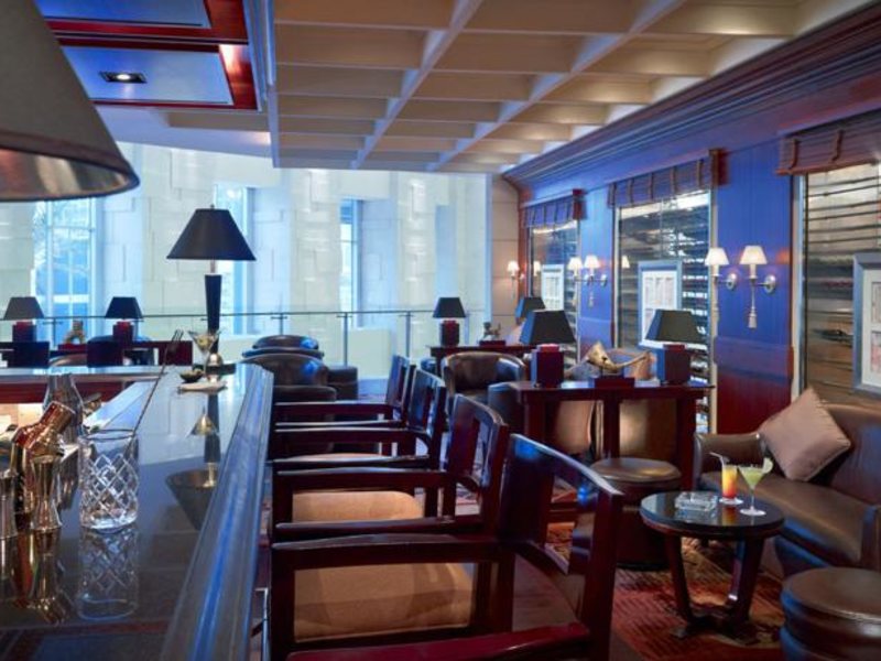 Shangri-La Hotel 49231