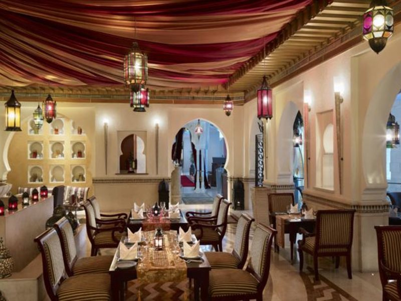 Shangri-La Hotel 49234