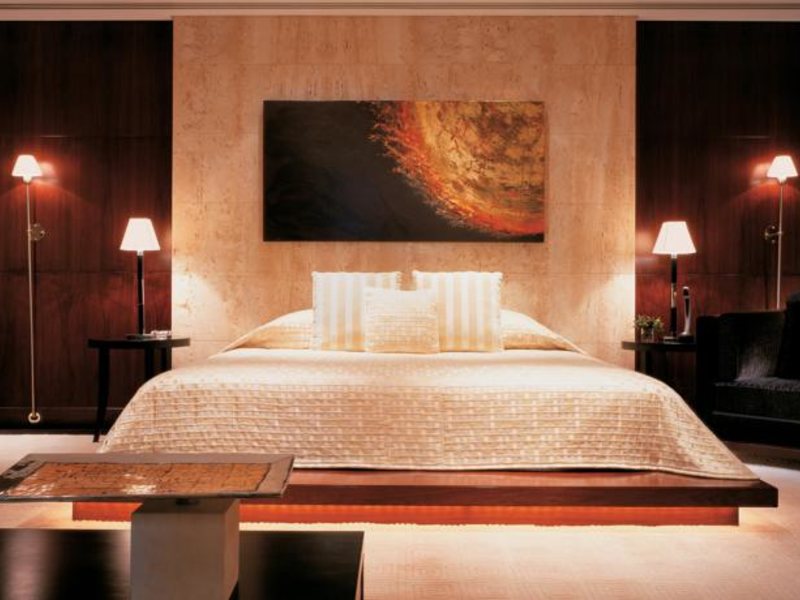 Shangri-La Hotel 49243