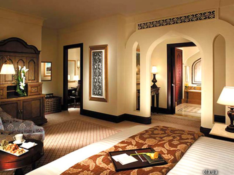 Shangri-La Hotel Qaryat Al Beri 9837