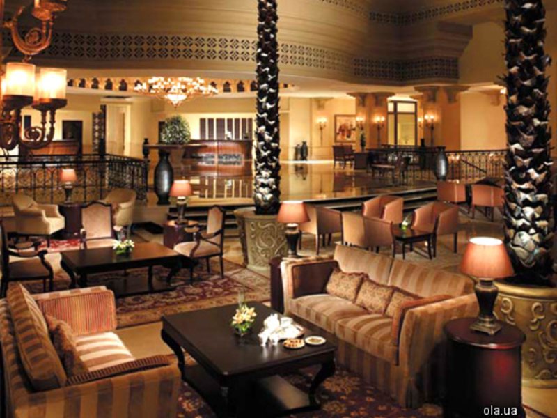 Shangri-La Hotel Qaryat Al Beri 9843